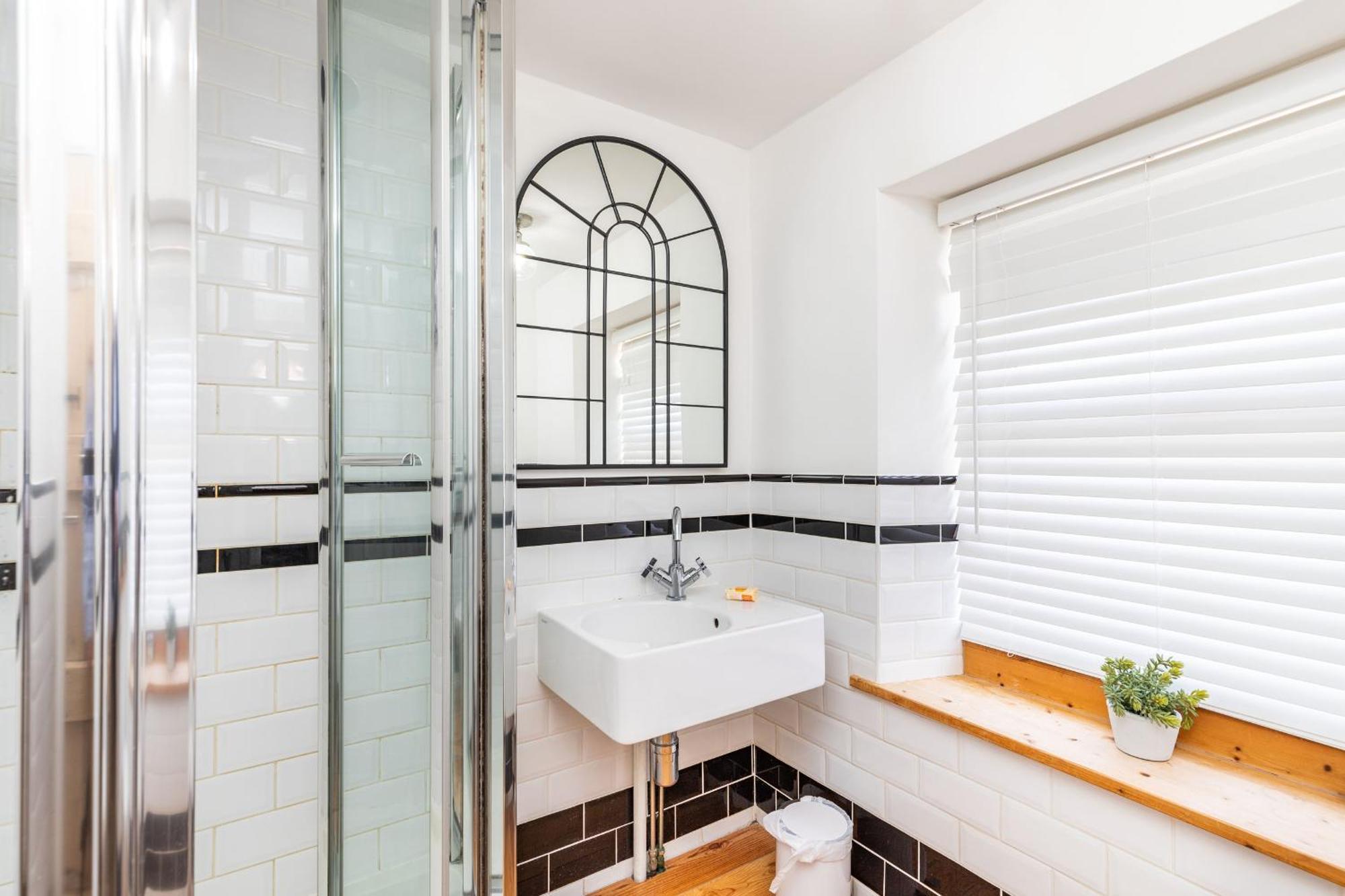 4 Canalside Cottages Тоустер Екстер'єр фото