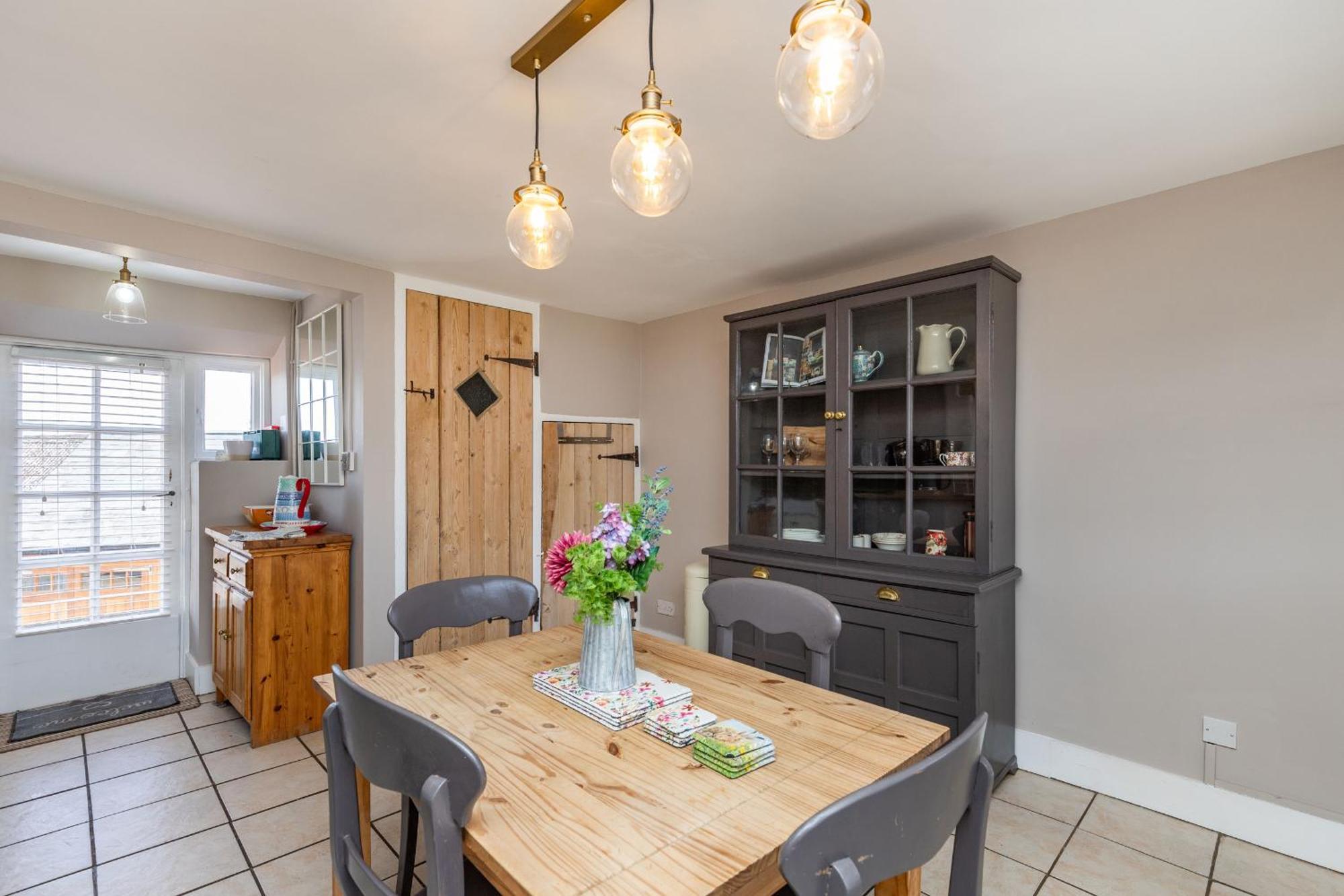 4 Canalside Cottages Тоустер Екстер'єр фото